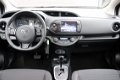 Toyota Yaris - 1.5 Hybrid TeamD Navigatie-Stoelverwarming - 1 - Thumbnail