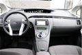 Toyota Prius - 1.8 Comfort Navigatie-Smart entry - 1 - Thumbnail