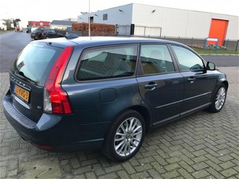 Volvo V50 - 2.0 Sport - 1