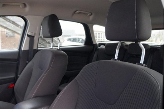 Ford Focus Wagon - 1.0 EcoBoost Titanium Navigatie+Camera+Ecc+Kelles+Privacyglass= ZEER LUXE - 1
