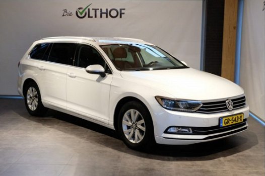 Volkswagen Passat Variant - 1.6 TDI Highline / CRUISE / NAVI / CLIMATE / - 1