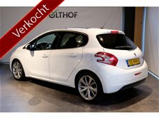 Peugeot 208 - 1.6 VTi Allure / PANODAK / CRUISE / NAVI /