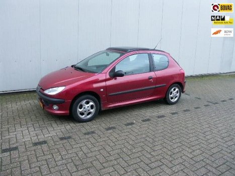 Peugeot 206 - 1.6 XS '01, 202000 KM, INRUILKOOPJE - 1