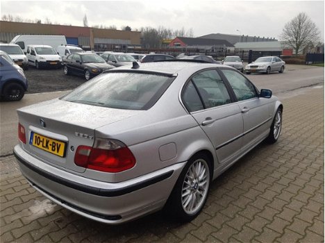 BMW 3-serie - 330d Executive Super netjes - 1