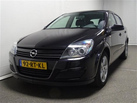 Opel Astra - 1.4 Enjoy - 1