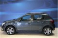 Dacia Sandero - 0.9 TCe Tech Road - 1 - Thumbnail