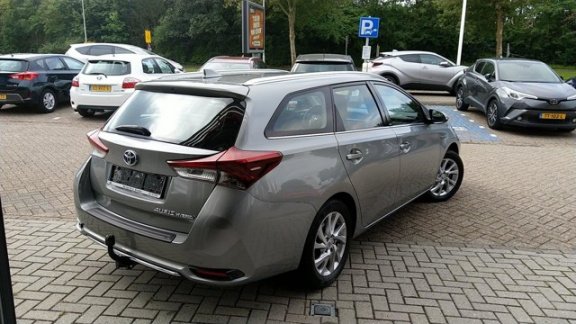 Toyota Auris Touring Sports - 1.8 Hybrid Edition | Trekhaak - 1