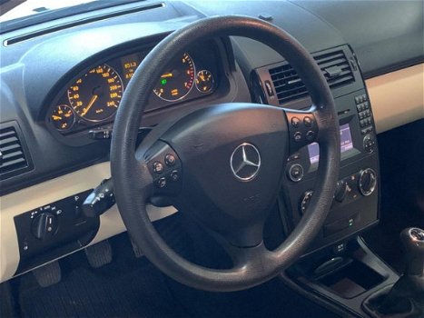 Mercedes-Benz A-klasse - 160 BlueEFFICIENCY - Radio-CD - Cruise control - Trekhaak - Airco - BOVAG - 1