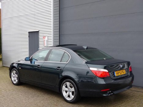 BMW 5-serie - 530 Xi Aut High Executive Zeer mooi - 1