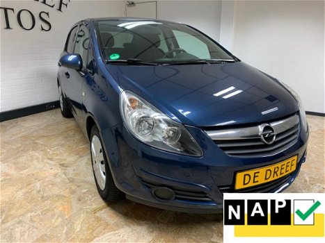 Opel Corsa - 1.4-16V Cosmo ZONDAG ' s open van 12-tot 17 uur - 1