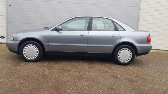 Audi A4 - 1.6 C |Sedan| APK 07-2020 |Automaat | unieke auto | - 1