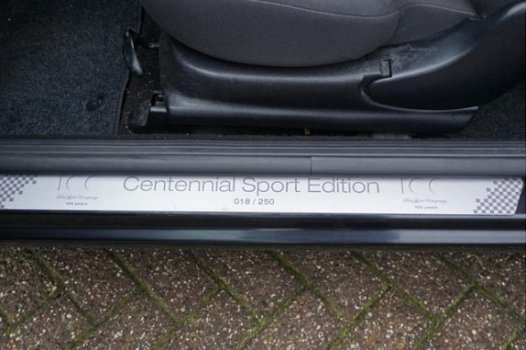 Ford Focus - 2.0-16V Centennial Sport Edition 130PK Airco Voorruitverwarming *Meeneemprijs + Nieuwe - 1