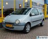 Renault Twingo - 1.2-16V Epicéa Stuurbekrachtiging Nieuwe APK - 1 - Thumbnail