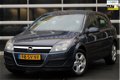 Opel Astra - 1.6 Executive 5 Deurs Airco 3-6-12 M Garantie - 1 - Thumbnail