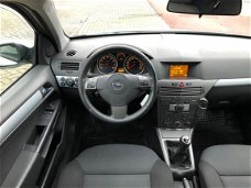 Opel Astra - 1.6 Business