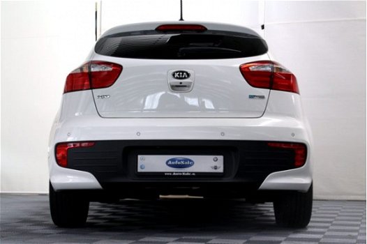 Kia Rio - 1.4 CVVT Executive NAVI CAMERA BLUET LEDER PDC STOELVERW. '15 - 1