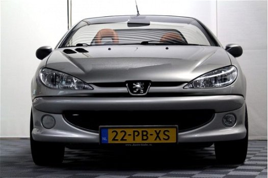 Peugeot 206 CC - 2.0 Roland Garros LEDER ECC LICHT/REGEN-SENSOR '04 - 1