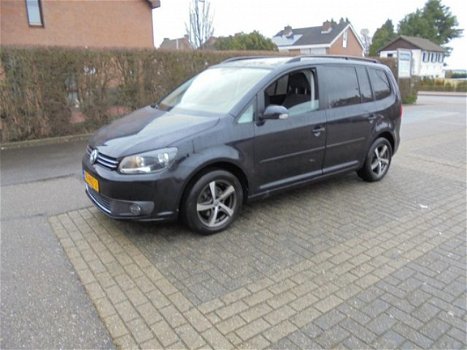 Volkswagen Touran - 1.2 TSI Comfortline BlueMotion - 1