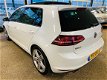 Volkswagen Golf - 2.0 TDI Highline / GTD / CAMERA / STOELVERWARMING / ACTIE - 1 - Thumbnail