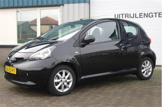 Toyota Aygo - 1.0-12V + sport Airco - 1