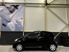 Toyota Aygo - 1.0-12V Comfort | 5 Deuren | Airco |