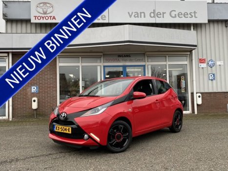 Toyota Aygo - 1.0 VVT-i x-play - 1