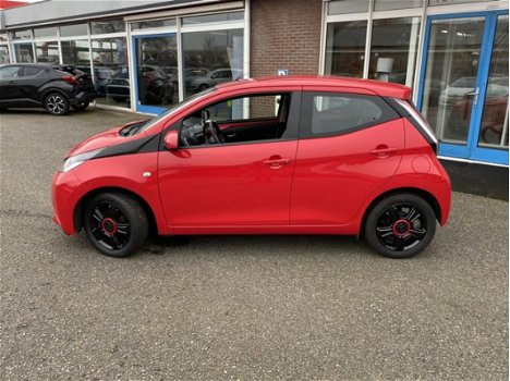 Toyota Aygo - 1.0 VVT-i x-play - 1