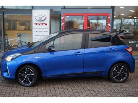 Toyota Yaris - 1.5 Full Hybride Bi-Tone 5drs Navigatie - 1