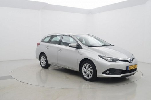 Toyota Auris - TS 1.8 Hybrid Dynamic Automaat - 1