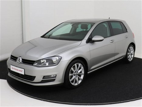 Volkswagen Golf - 1.2 TSI 105 PK BMT Highline DSG - 1