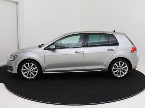 Volkswagen Golf - 1.2 TSI 105 PK BMT Highline DSG - 1