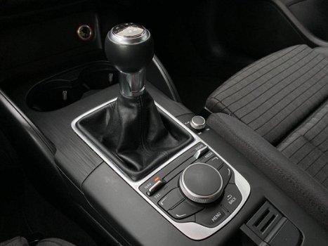 Audi A3 Limousine - 2.0 TDI Ambition Pro Line Navi, Clima, Elek pakket, LM velg, Stuurbed, Keurige s - 1