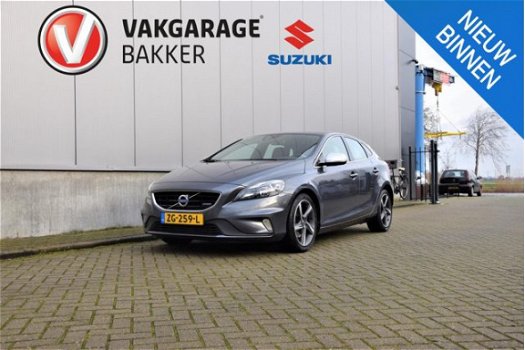 Volvo V40 - 1.6 T2 Summum - 1