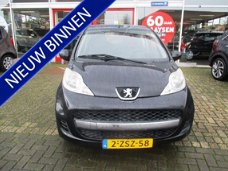 Peugeot 107 - 1.0-12V XR 2e eigenaar | bluetooth | 3 deurs | 2 sleutels | betrouwbaar