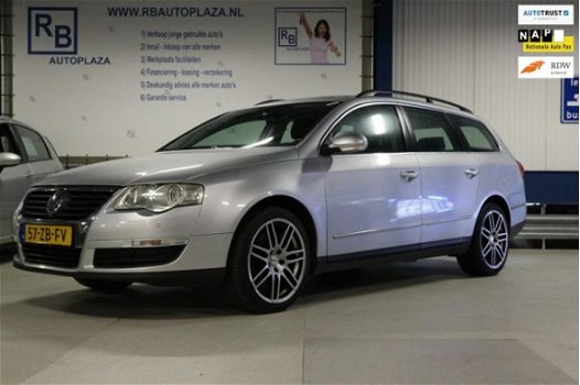 Volkswagen Passat Variant - 1.9 TDI Comfortline NAVI / CLIMA / VELG / VOLL ONDERHOUDEN - 1