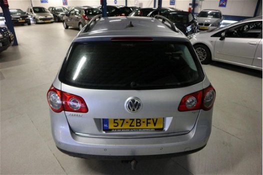 Volkswagen Passat Variant - 1.9 TDI Comfortline NAVI / CLIMA / VELG / VOLL ONDERHOUDEN - 1