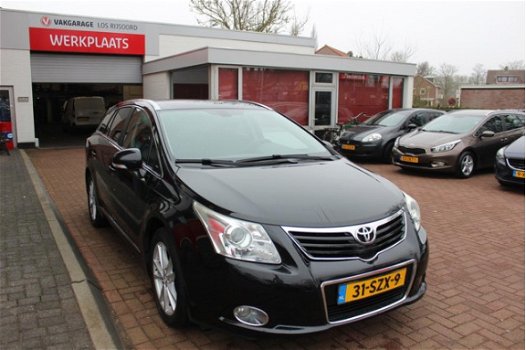 Toyota Avensis - 1.8 VVT-i 147pk Aut Business Limited Trekh. Navi - 1