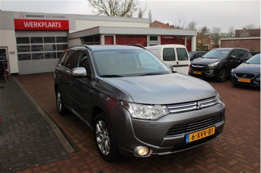 Mitsubishi Outlander - 2.0 PHEV 4WD CVT 5P Instyle excl. BTW - 1