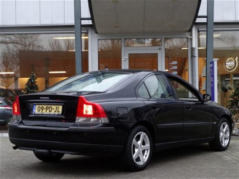 Volvo S60 - 2.4 Aut Edition Youngtimer - 1