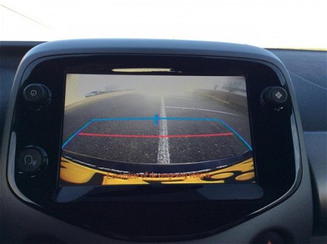 Toyota Aygo - 1.0 VVT-i 72pk 5D x-play (Apple Carplay & Android Auto) - 1