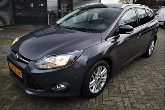 Ford Focus Wagon - 1.6 TDCI ECOnetic Titanium | Leder interieur | Stoelverwarming | Climatronic Airc - 1