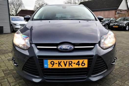 Ford Focus Wagon - 1.6 TDCI ECOnetic Titanium | Leder interieur | Stoelverwarming | Climatronic Airc - 1