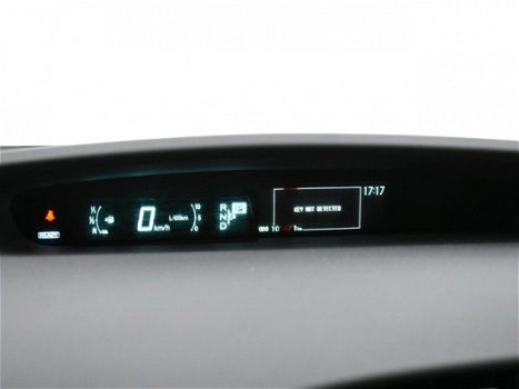 Toyota Prius - 1.8 Hybrid Comfort Business | Navigatie | Cruise control | Bluetooth | - 1