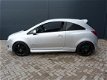 Opel Corsa - 1.4-16V Cosmo OPC Look - 1 - Thumbnail