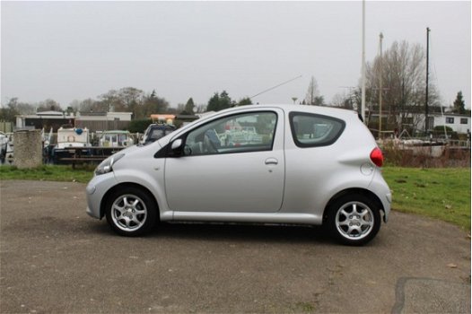 Toyota Aygo - 1.0-12V + *Airco *NAP - 1