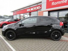 Kia Rio - 1.2i 85pk 5-drs Plus Pack