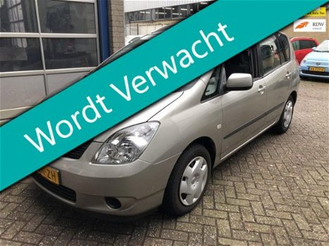 Toyota Corolla Verso - 1.6 VVT-i Linea Terra 110pk 2e eig. Airco Trekhaak 1200kg - 1