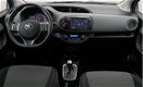 Toyota Yaris - 1.5 Hybrid Lease, Automaat, Navigatie - 1 - Thumbnail