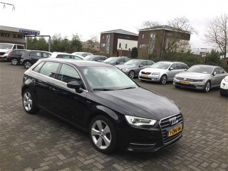 Audi A3 Sportback - 1.4 TFSI G-TRON ATTRACTION - 1