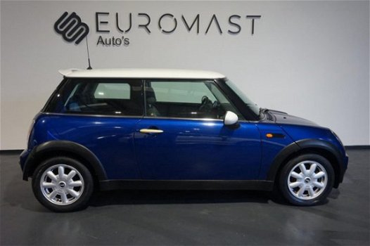 Mini Mini Cooper - 1.6 Pepper Airco/Halfleer/Nieuw Apk - 1